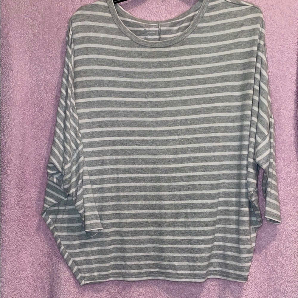 Chic Striped Women's Blouse in Gray